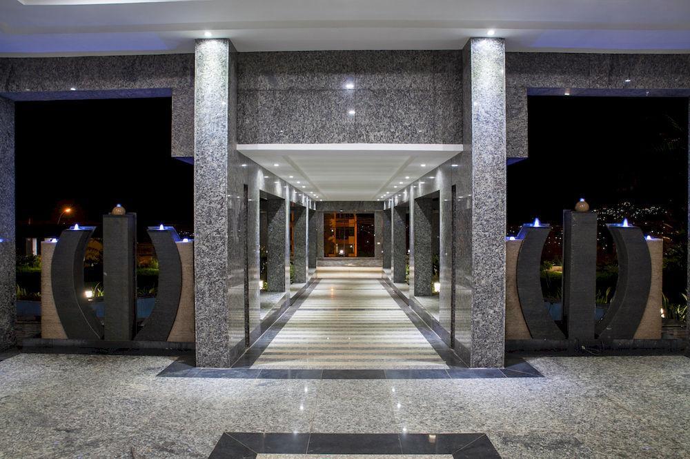 Grand Legacy Hotel Kigali Exterior foto